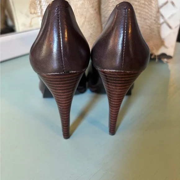 Nine West Regolar Platform Pump - Picture 2 of 7